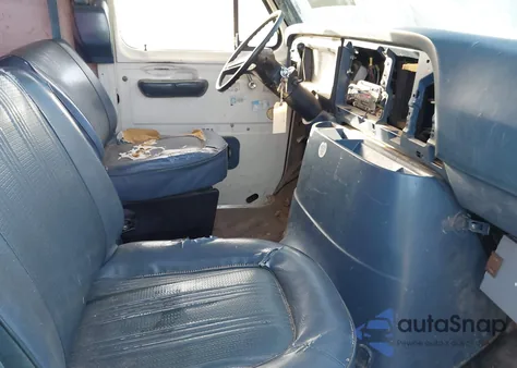 1986 Ford Econoline E150 Van из США, поврежденный, VIN 1FTDE14N5GHA95567